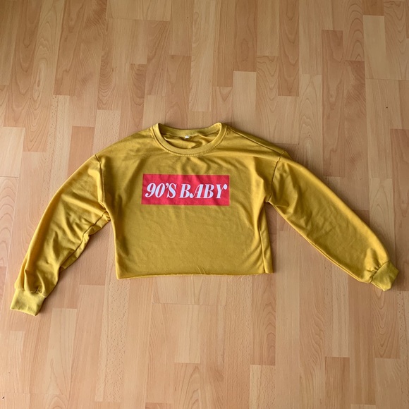 “90’s BABY” long sleeve crop top - Picture 2 of 2